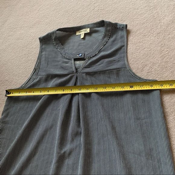 Striped Monteau Sleeveless Top Size Large - Picture 5 of 6